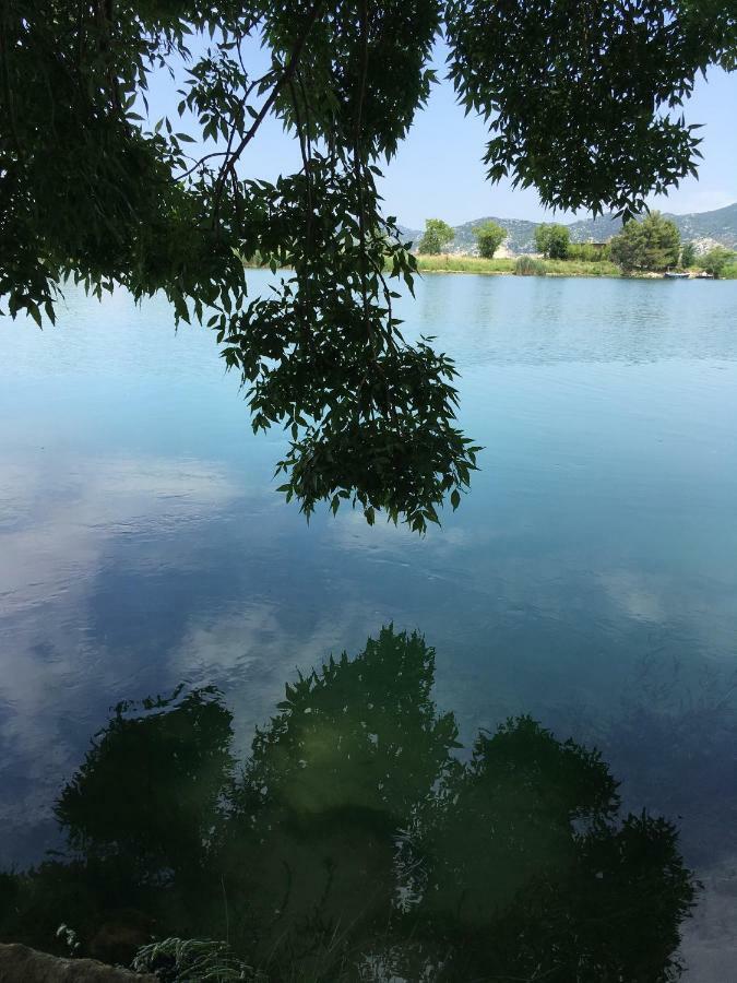 Apartment Neretva Dream Komin  外观 照片